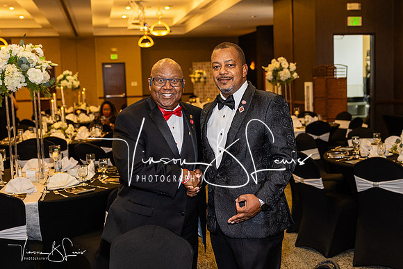 2606_SAAC B&W Ball-034