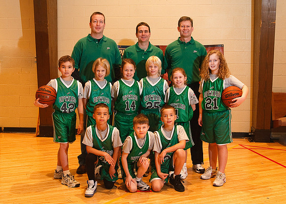 0901_Upward Team Photo_0359-Edit-2.jpg