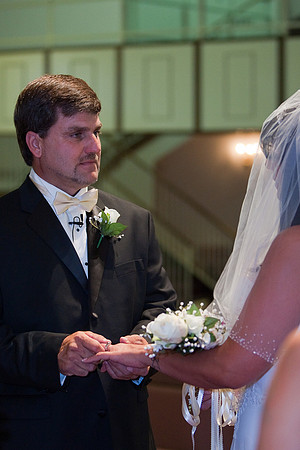 090606_Bill & Elizabeth_0067_HR.jpg