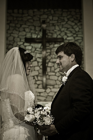 090606_Bill & Elizabeth_0212_HR.jpg