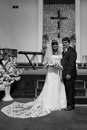 090606_Bill & Elizabeth_0143_HR.jpg