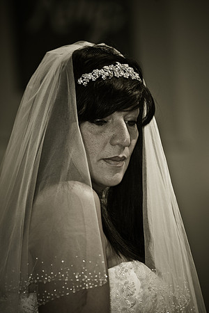 090606_Bill & Elizabeth_0219_HR-2.jpg